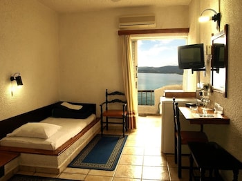 Sea View,Isthmia>>Corinth,2 star