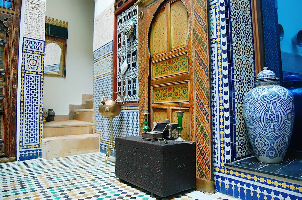 fes