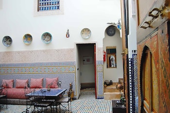 fes