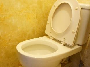 Yue Ka Hotel,Kowloon>>Hong Kong,2 star