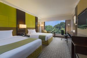 Holiday Inn Singapore Orchard City Centre By Ihg,Orchard Road>>Orchard,4 star