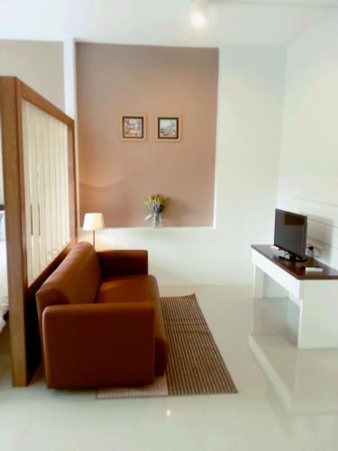 wealth 30th apartment