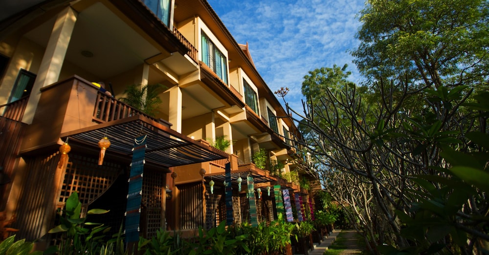 villa san pee seua