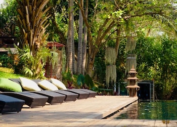 villa san pee seua