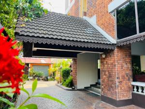 wiriya house