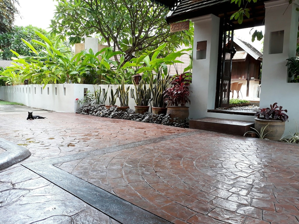 wiriya house