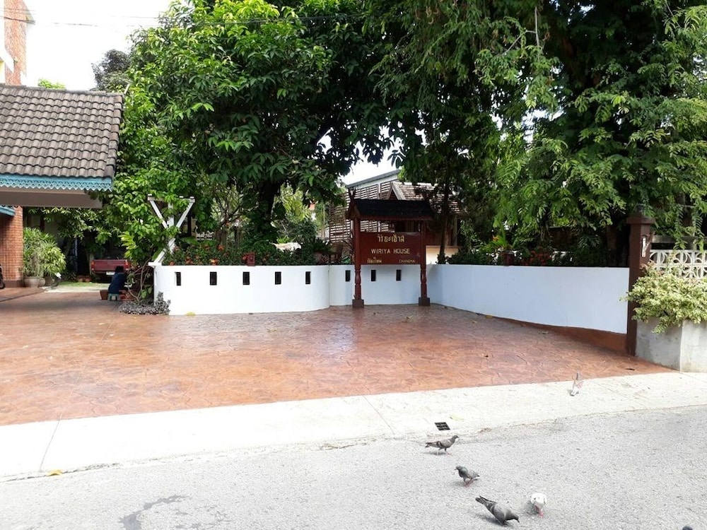wiriya house
