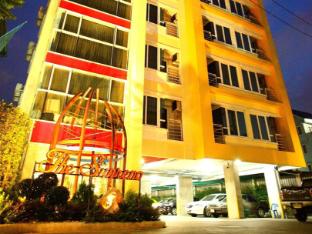 the sunreno hotel bangkok