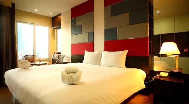 the sunreno hotel bangkok