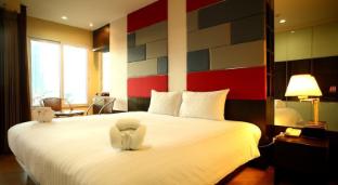 the sunreno hotel bangkok