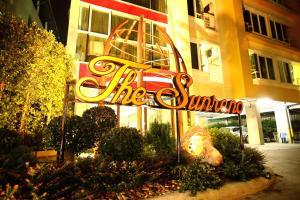 the sunreno hotel bangkok