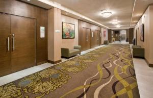 Holiday Inn Vancouver Centre By Ihg,Vancouver>>Fairview,3 star