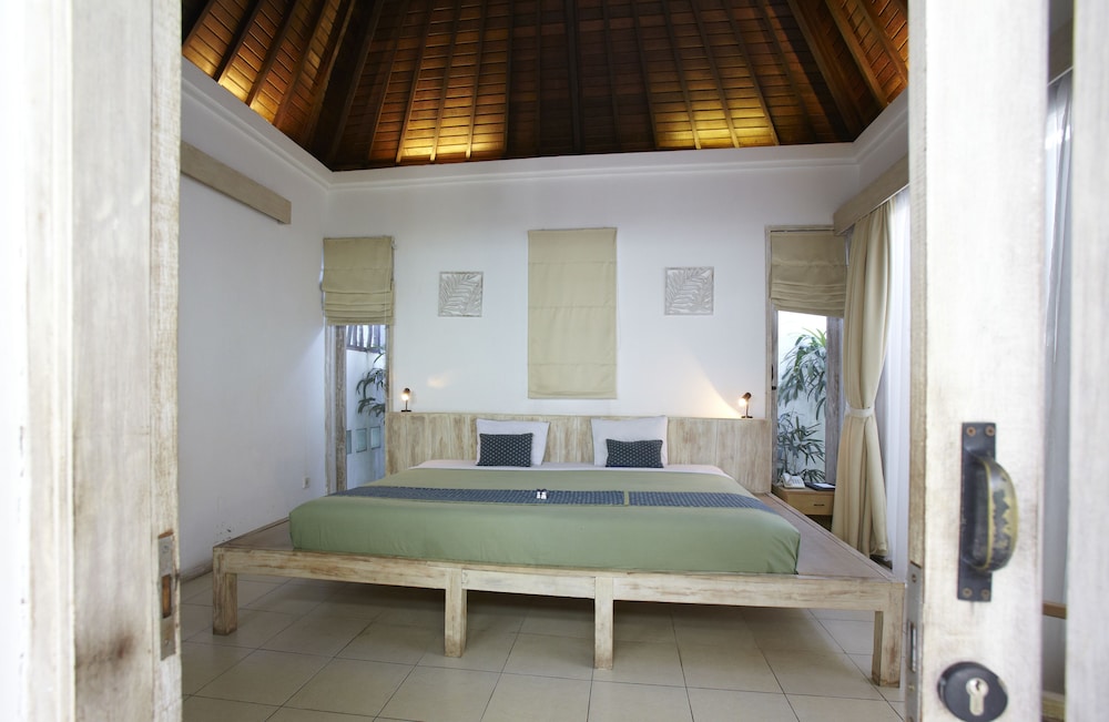 artemis villa and hotel