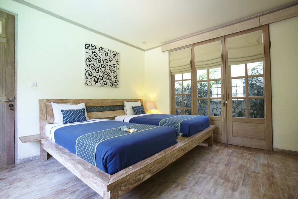 artemis villa and hotel