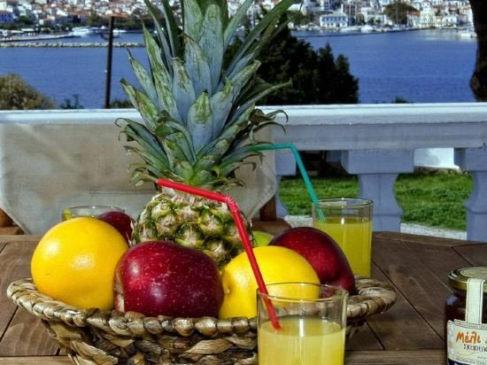 karavos sea view apartments