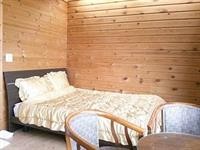 breakfast at tiffanys pension