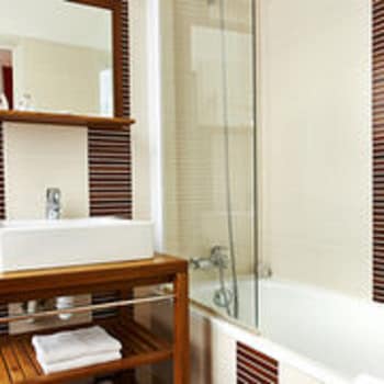 hotel jeanne darc le marais