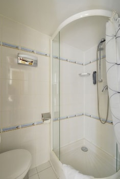 hotel jeanne darc le marais