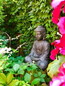 art and garden residence