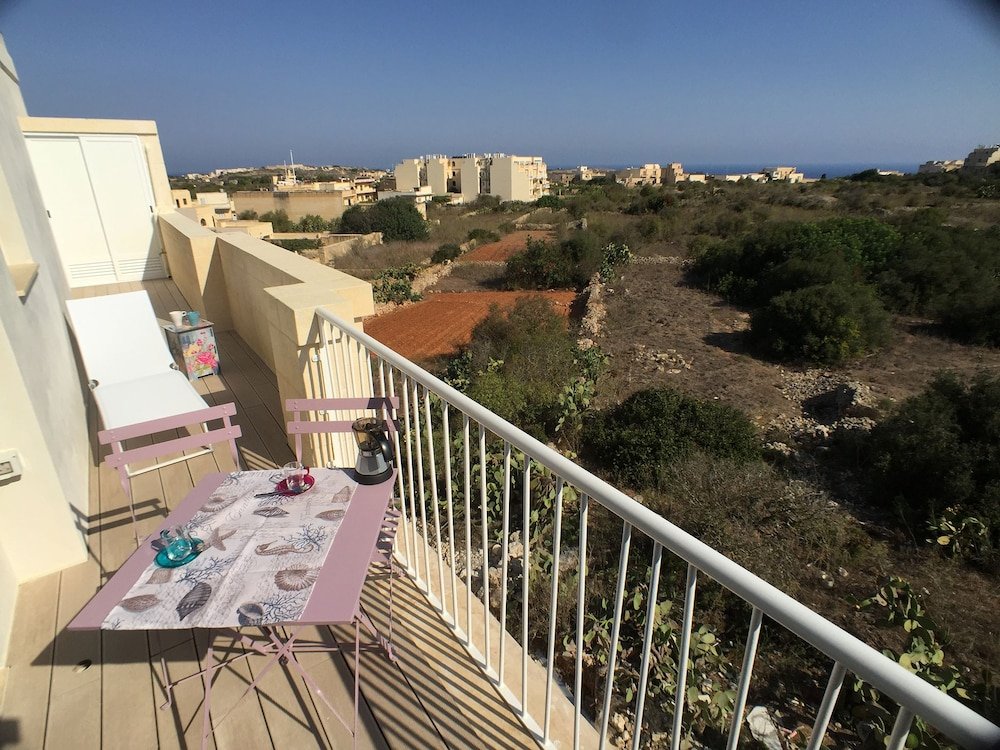 gozo windmill apartments