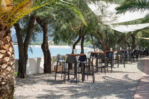 testa di monaco natural beach