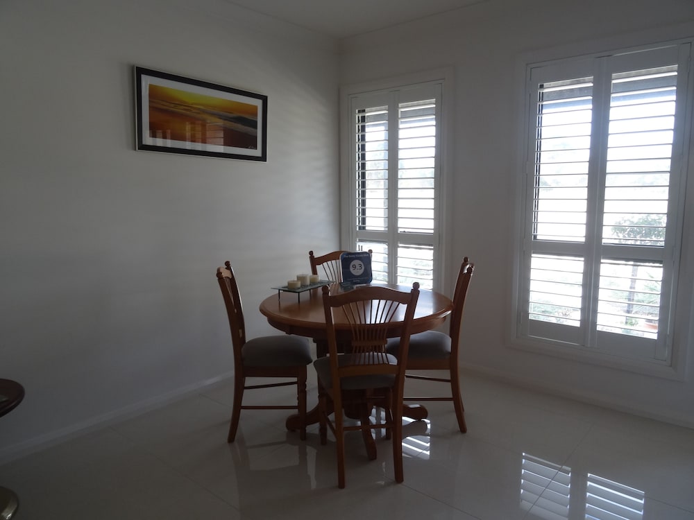 the oxley estate