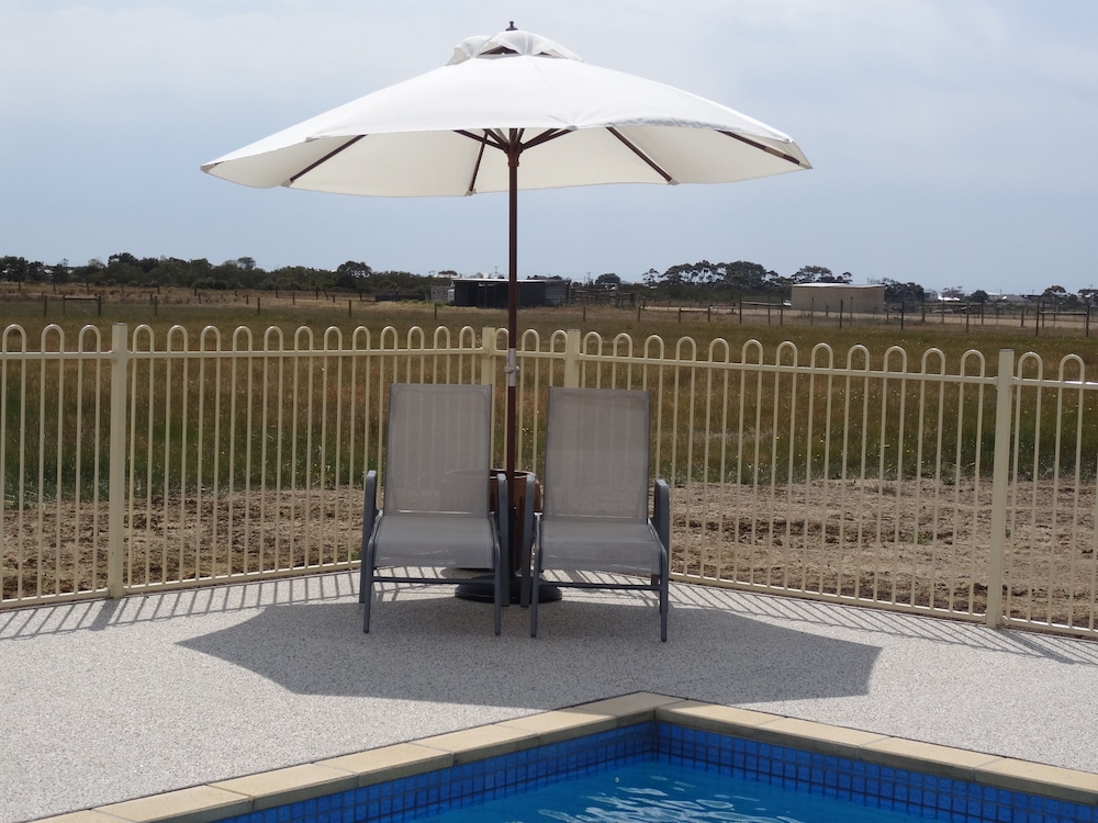 the oxley estate
