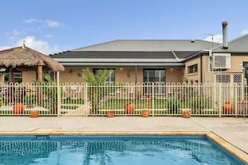 the oxley estate