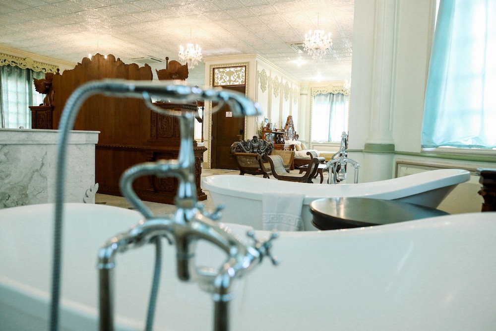 las casas filipinas de acuzar