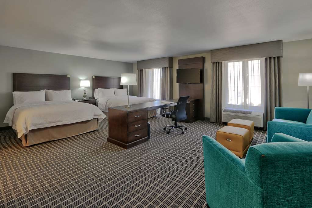 hampton inn and suites albuquerque airport