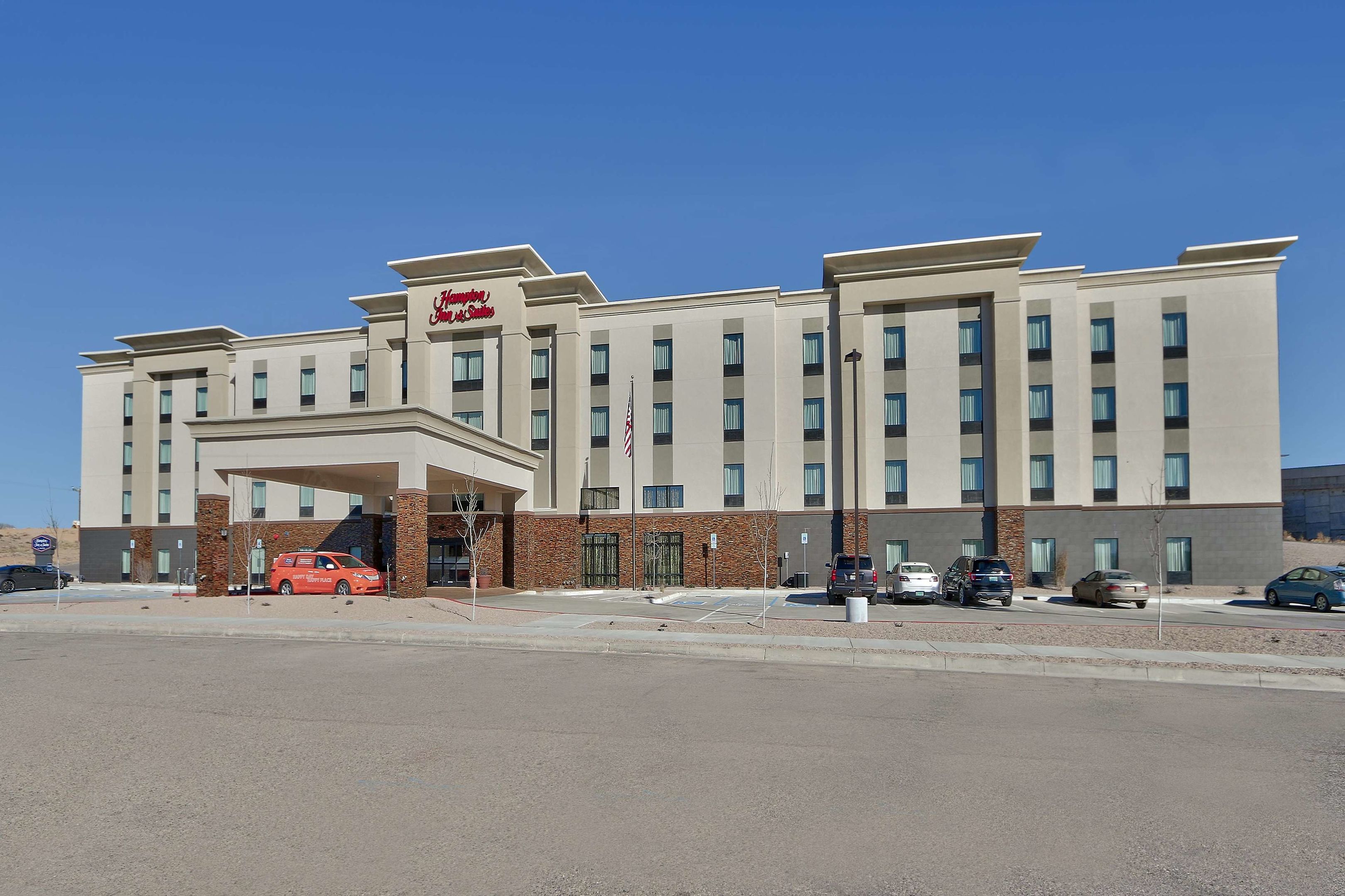 hampton inn and suites albuquerque airport nm