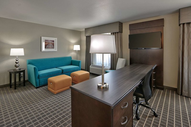 hampton inn and suites albuquerque airport nm