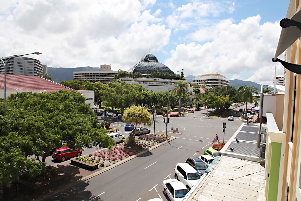 the abbott boutique hotel