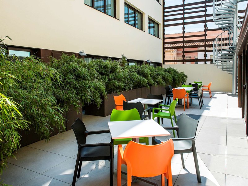 ibis styles collioure port vendres