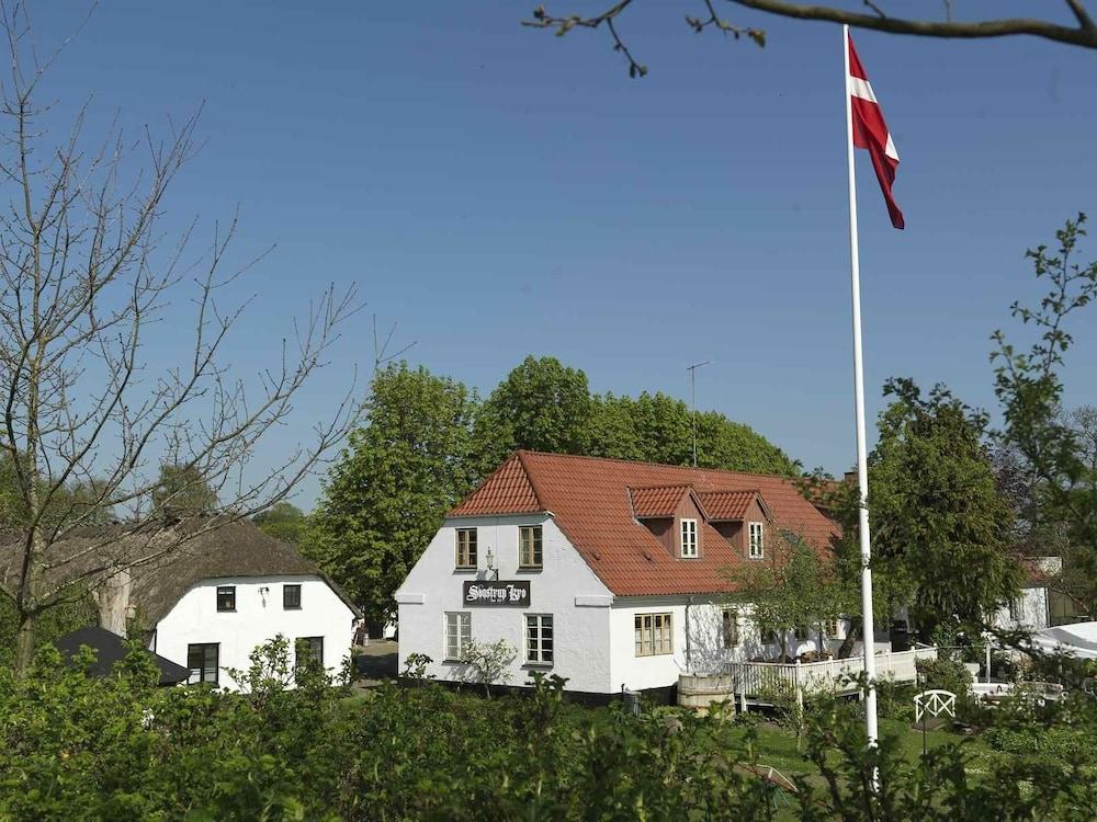 Svostrup Kro,Midtjylland>>Silkeborg,2 star