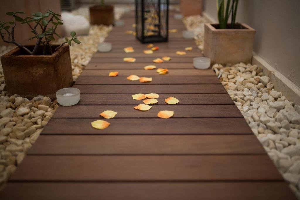 hostal albero by eme hoteles