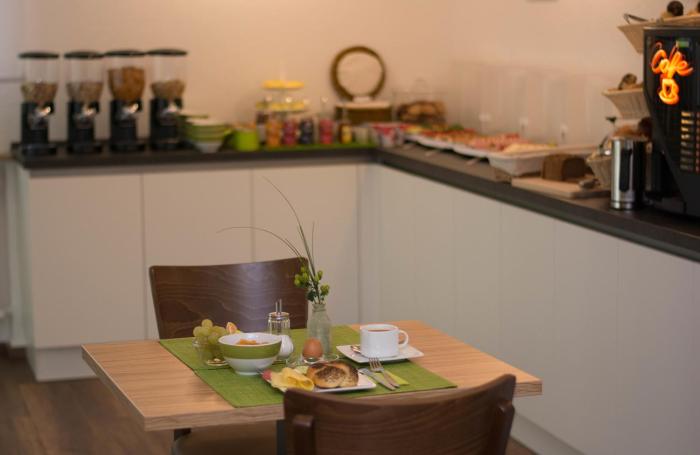 bed and breakfast outlet hotel