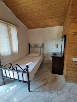 Pitos Bungalows,Gumusluk>>Bodrum,3 star