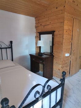 Pitos Bungalows,Gumusluk>>Bodrum,3 star