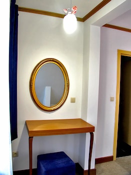 fly inn brussels airport