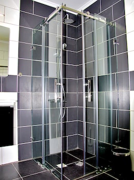 fly inn brussels airport