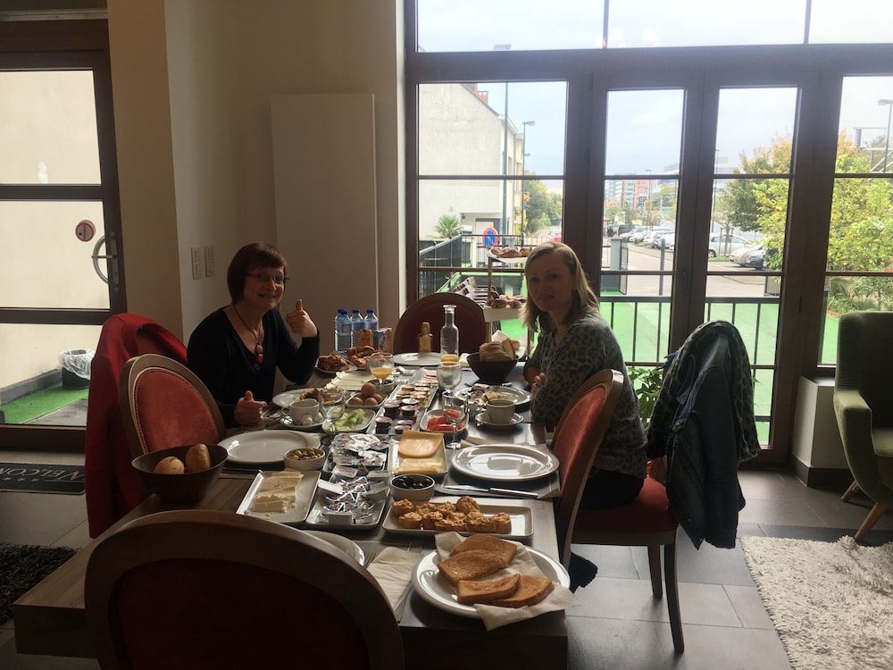 fly inn brussels airport