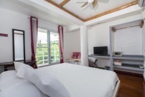 lanterna hotel boracay