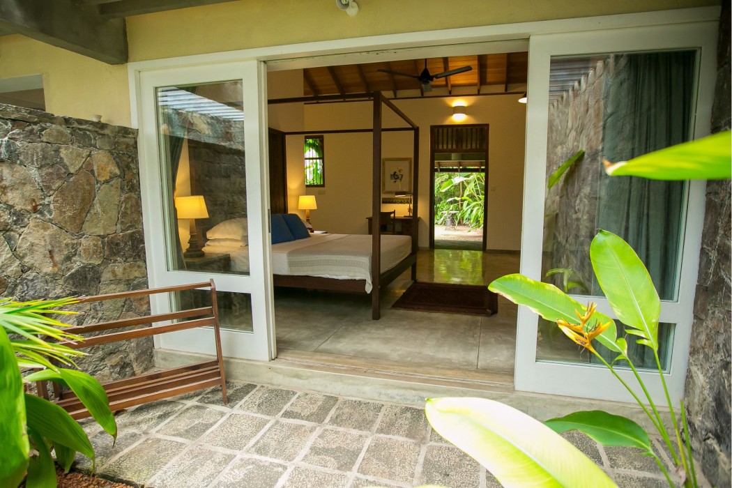 Villa Saffron Hikkaduwa,Hikkaduwa>>Dodanduwa,4 star
