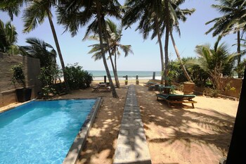 hikks villa hikkaduwa