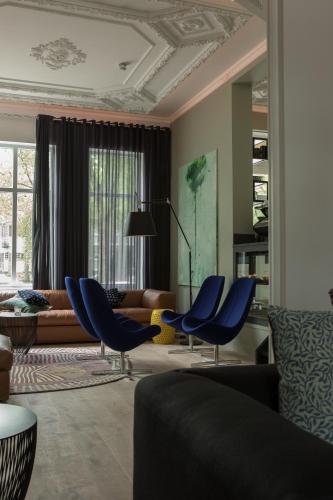 hotel blue inspired by manna