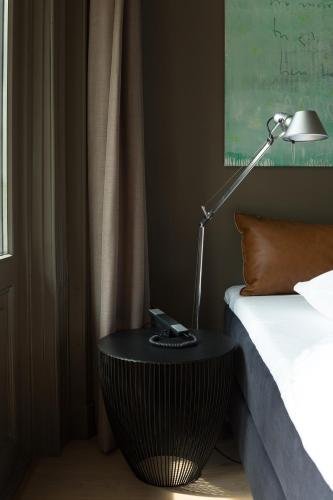 hotel blue inspired by manna