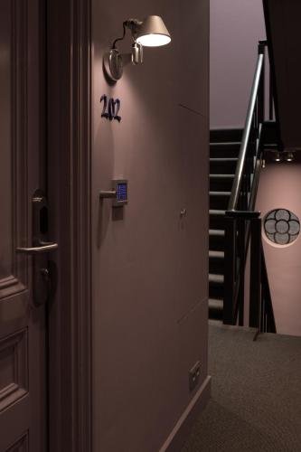 hotel blue inspired by manna