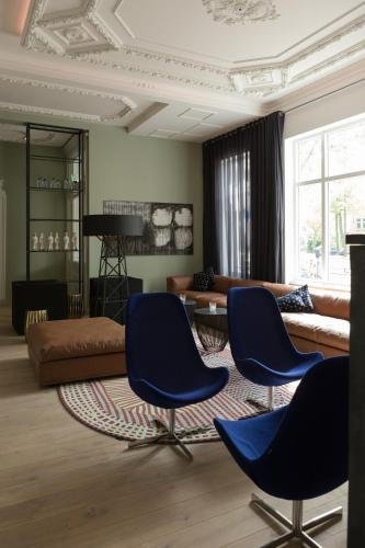 hotel blue inspired by manna