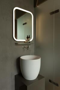 hotel blue inspired by manna